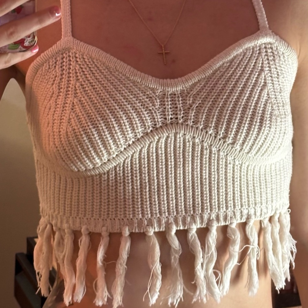 Brand new, knitted top.